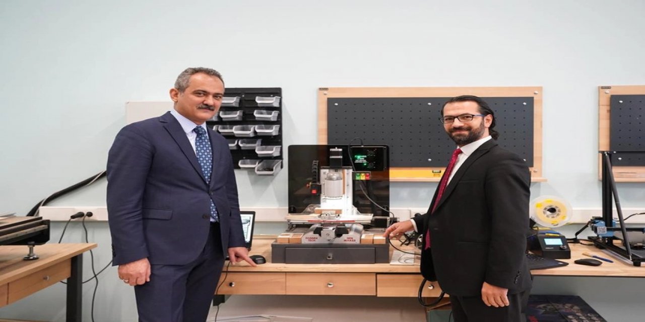 Bakan Mahmut Özer: Okulların kapalı olmasını eleştiren aynı kişiler biz okulları açınca da eleştiriyorlar.