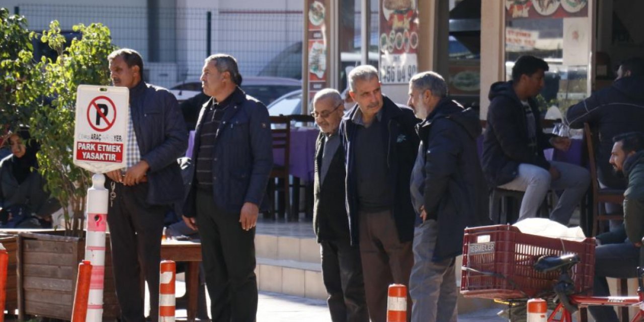 Öğretmen, evinde çıkan yangında hayatını kaybetti