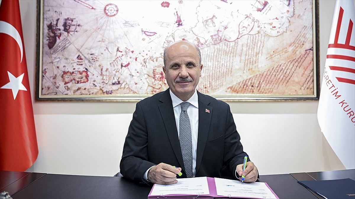 YÖK, pedagojik formasyonunda son kararını verdi.