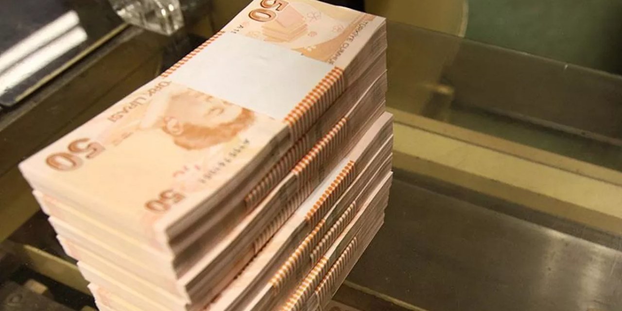 TC sonu 0, 2, 4, 6 ve 8 olanlar dikkat!  Hesaplara 1500 TL yatırıldı PTT’den paranızı alabilirsiniz!