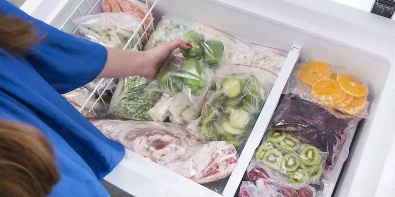 Dondurucuya Koymayın! Hangi Ürünler Dondurucuya Konulmaz?