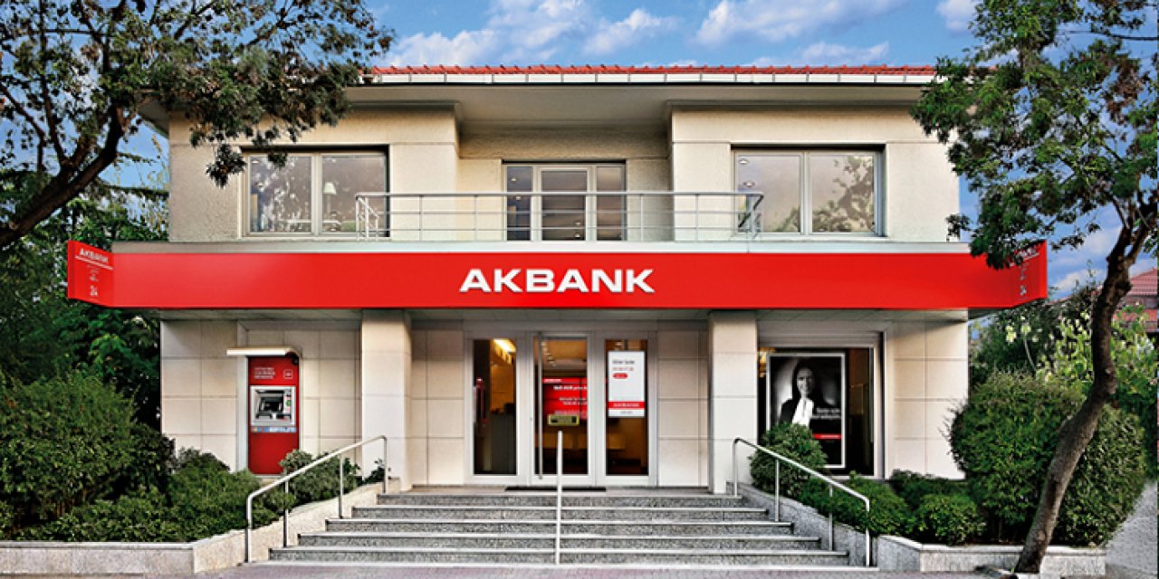Akbank Çalışanlarına Yılın  İlk Yarısı İçin Yaptığı Zam Oranını Açıkladı