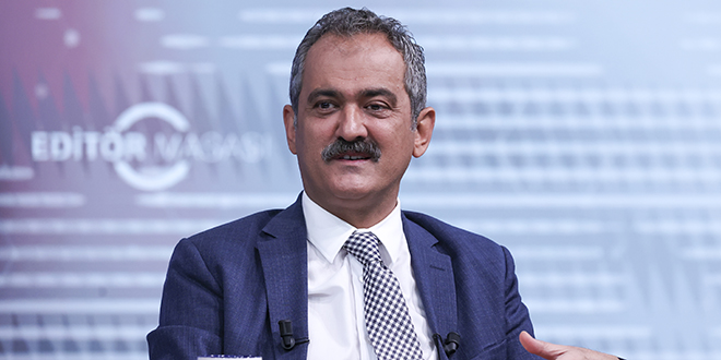 Bakan Özer’den Öğretmenlerin özlük hakları ile ilgili yeni açıklama