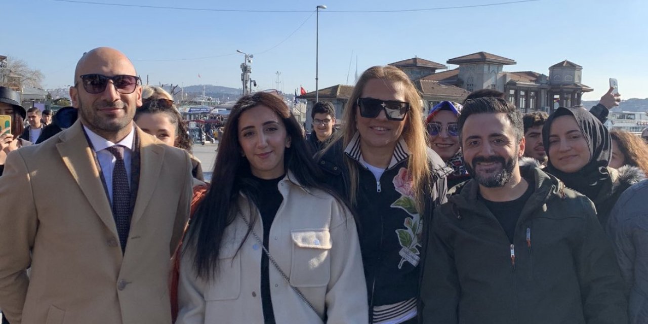 Demet Akalın basın açıklamasında bir teyzeye sert çıktı: Edepsizliğe lüzum yok