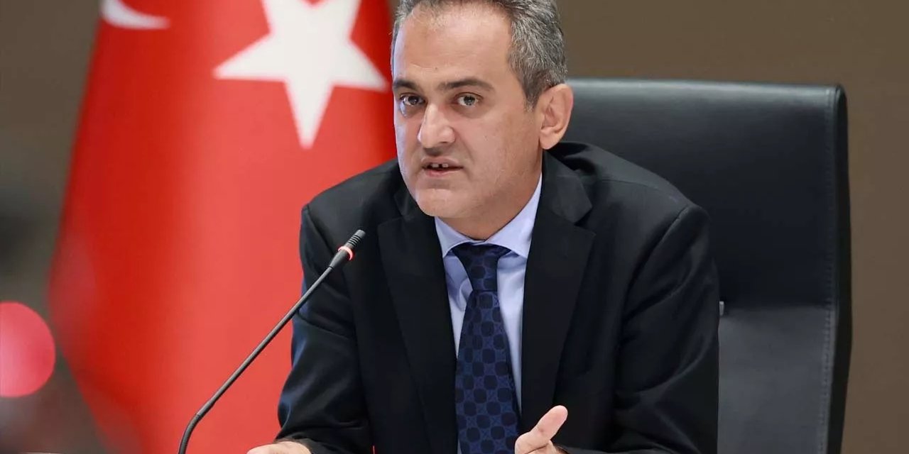 Bakan Mahmut Özer 100 Bin Öğretmen Ataması Olacak MI Sorusunu Cevapladı.