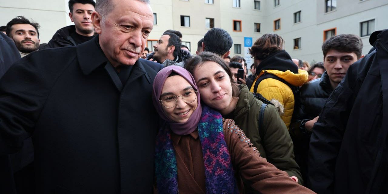 Atama bekleyen öğretmenler Cumhurbaşkanı Erdoğan ile görüştü