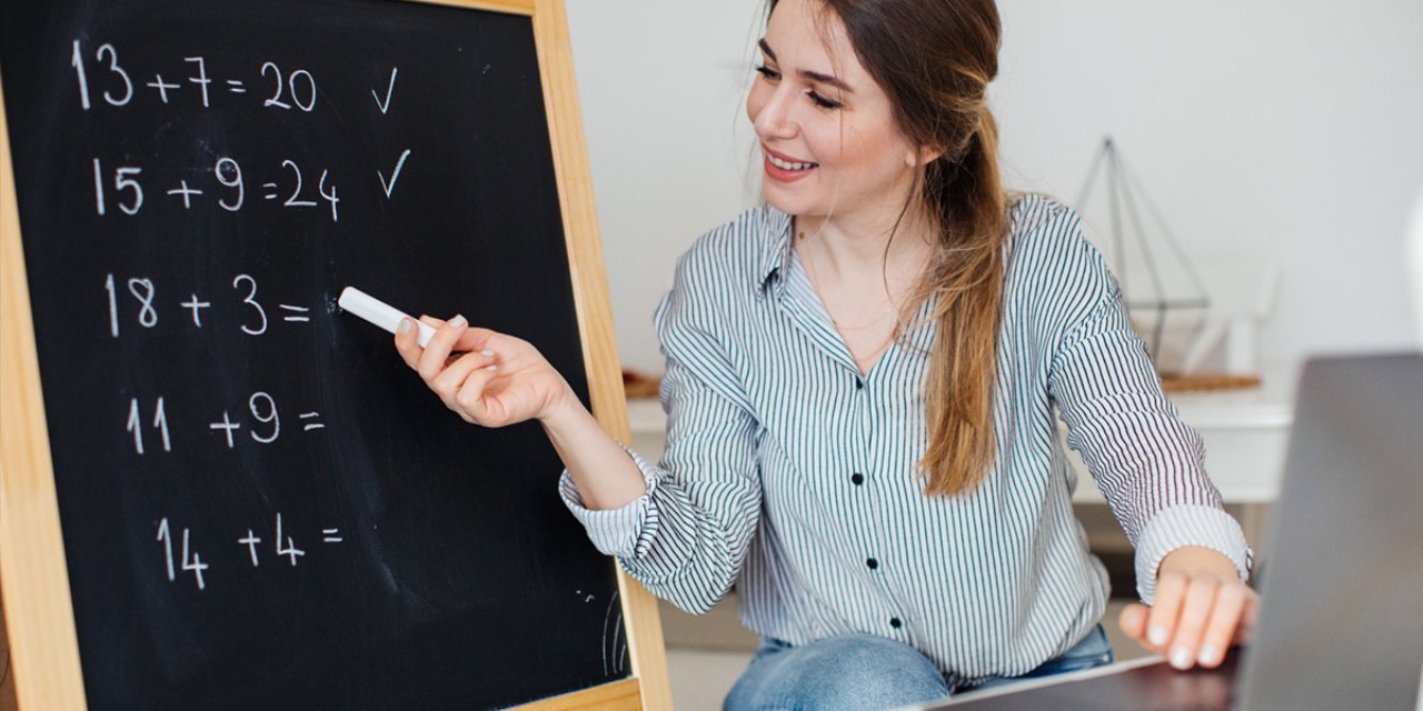 öğretmenler için "Öğretim Programı Okuryazarlığı Öğretmen Rehber Kitabı" hazırlandı.