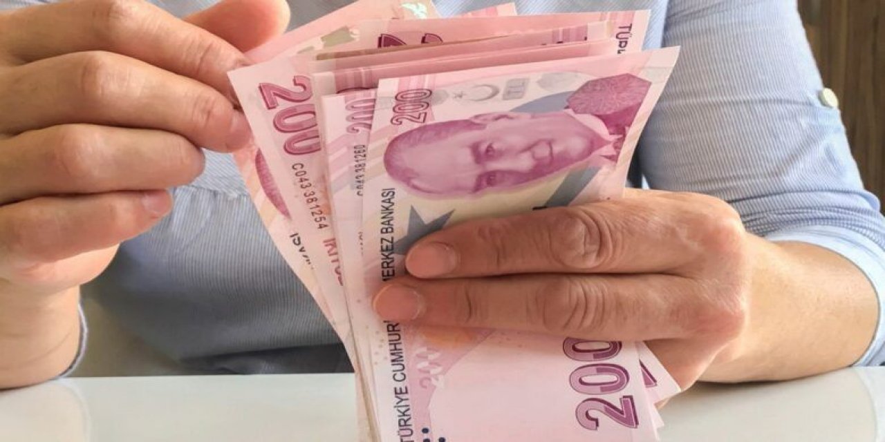 Emeklilikte Yaşa Takılanların Maaşlarını Alacakları İlk Tarih Belli Oldu