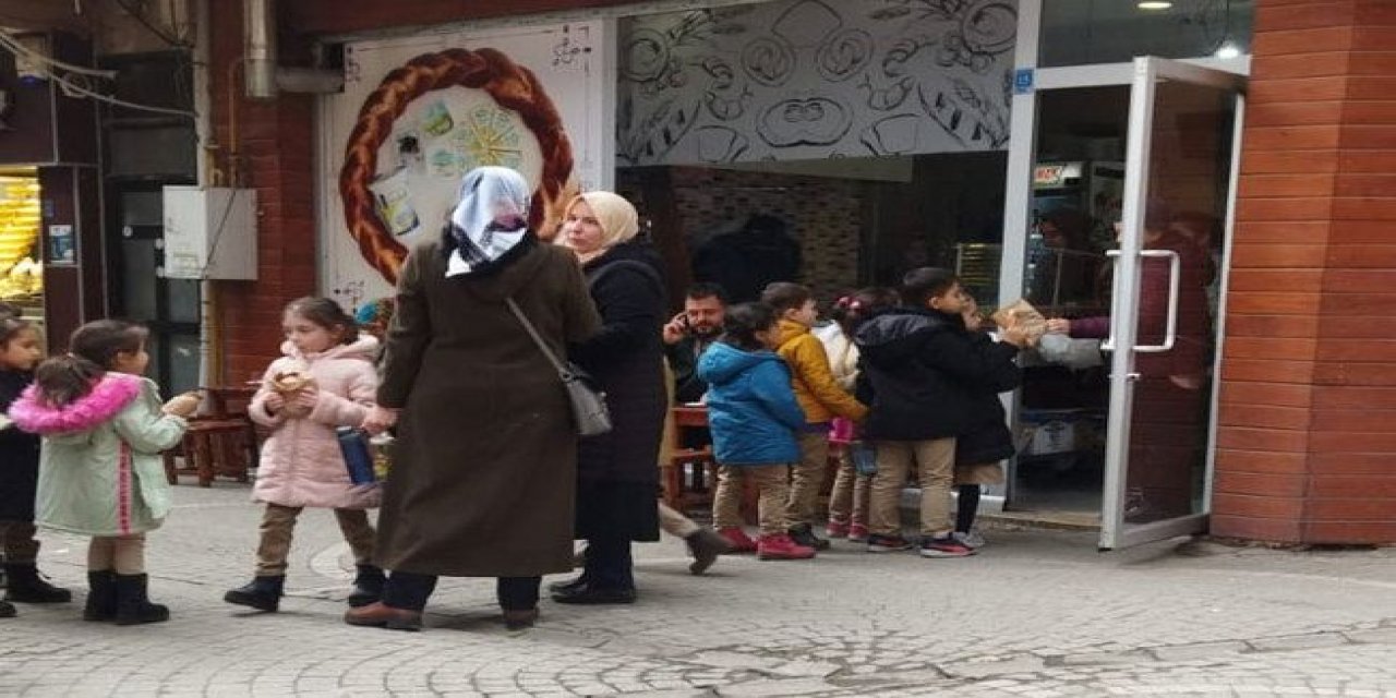 Öğretmenden yürekleri ısıtan hareket