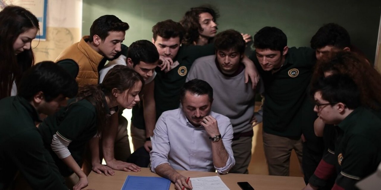 Öğretmenlerimizin mutlaka izlemesi gereken filmler