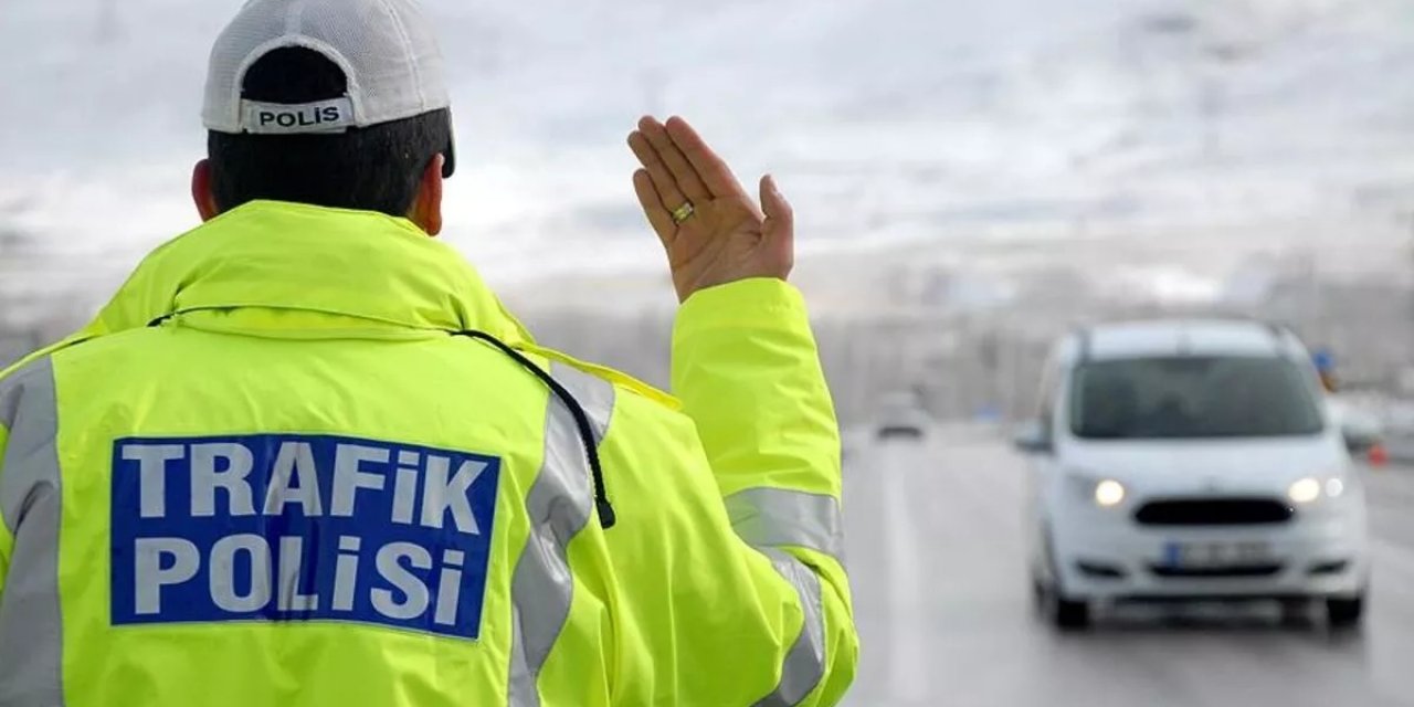 2023 Ehliyet Affı Geldi mi? Kimler Ehliyet Affından Yararlanabilecek?