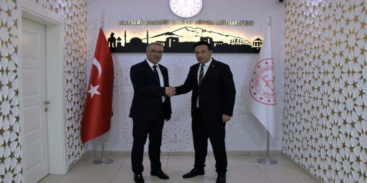 Veliler Öğretmenleri Denetliyor Diyen İl Milli Eğitim Müdürü Görevden Alındı.