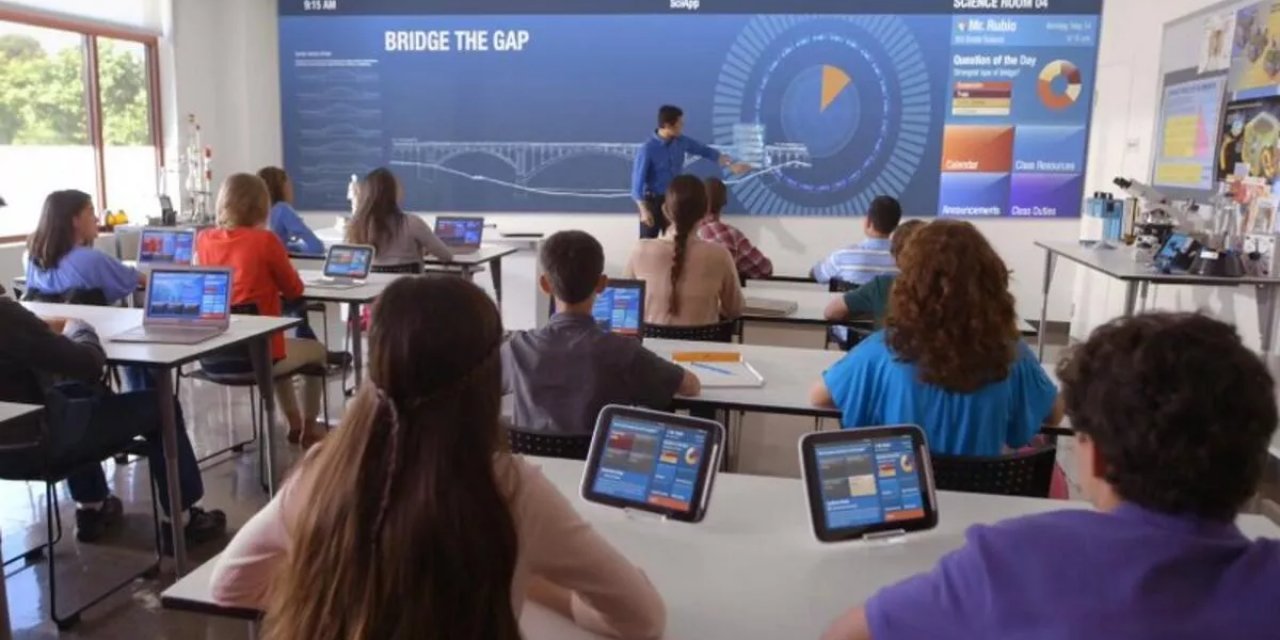 Milli Eğitim Bakanlığı 10 bin adet için ihale gerçekleştirdi. Artık sınıflar daha teknolojik olacak