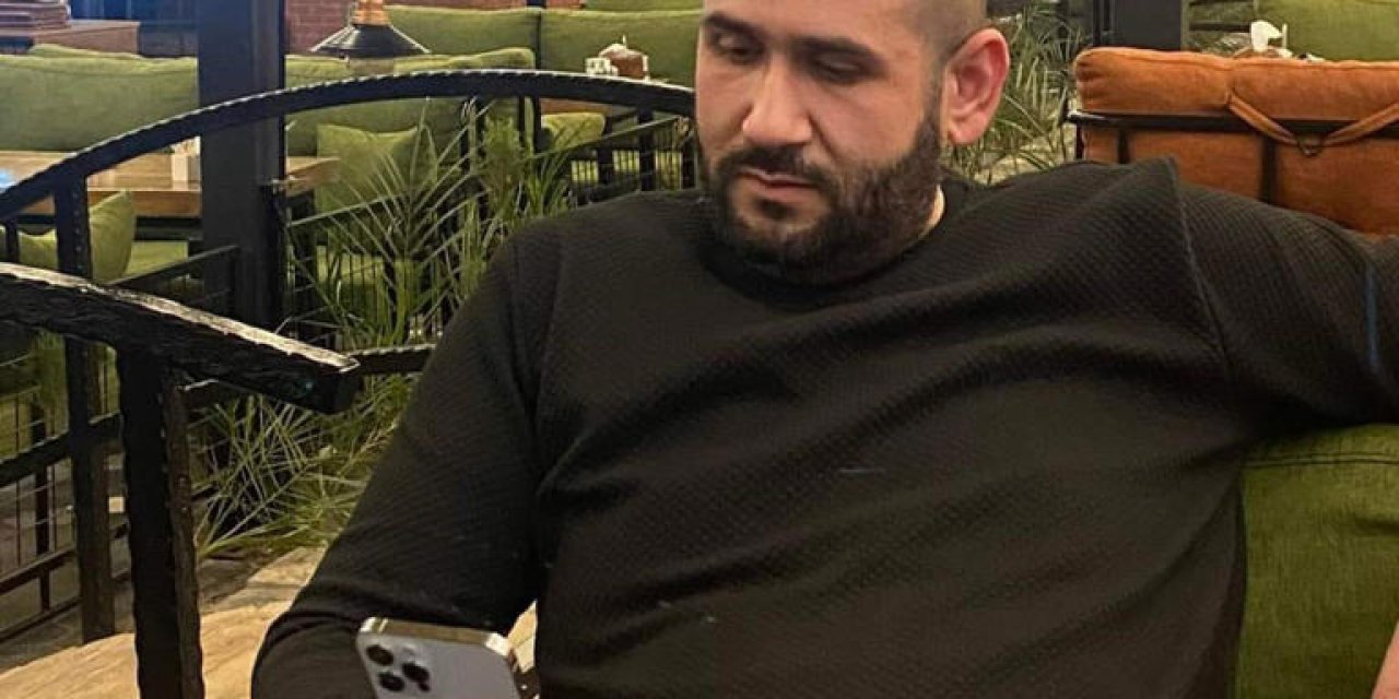 19 yaşındaki genç ablasını ve erkek arkadaşını öldürüp kendini ihbar etti