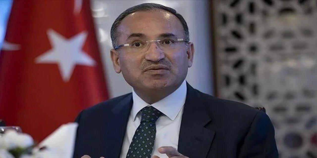 Bakan Bozdağ'dan depremde yıkılan binalarla ilgili açıklama: Adli tahkikatlar başlatıldı