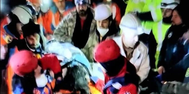 142 saat sonra kurtulan Meltem öğretmenin ilk isteği bakın ne oldu