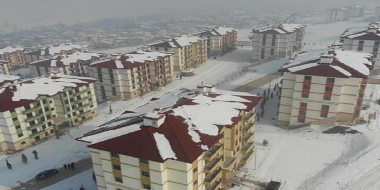 Merkez üssü Elbistan'da Toki evlerinde sıva bile çatlamadı..