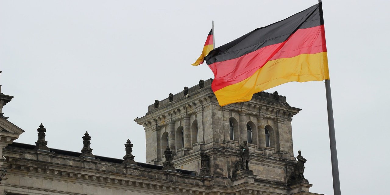 Almanya depremzedelere vize şartlarını açıkladı