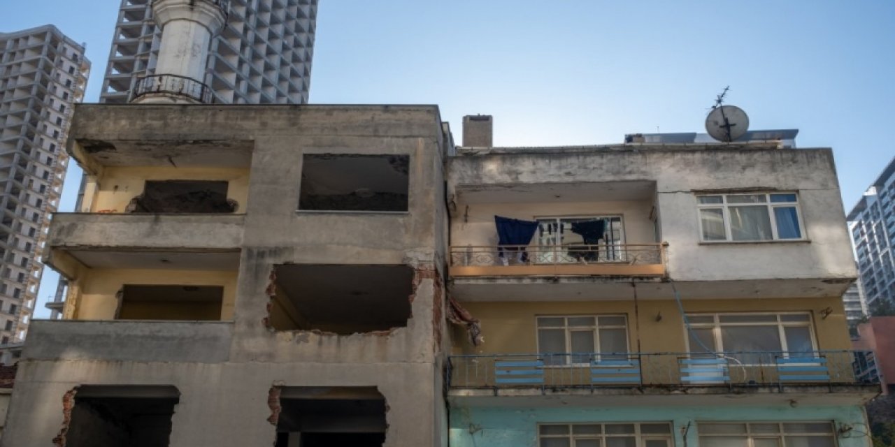 İBB'den riskli binalar için hane başı 4500 lira kira yardımı: Listeyi hemen kontrol edin..