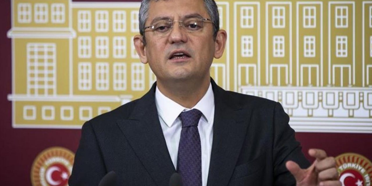 Özgür Özel, ücretli çalışan personellere kadro istedi