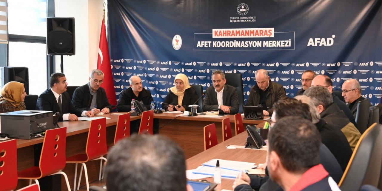 Mahmut Özer, Kahramanmaraş'ta incelemelerde bulundu