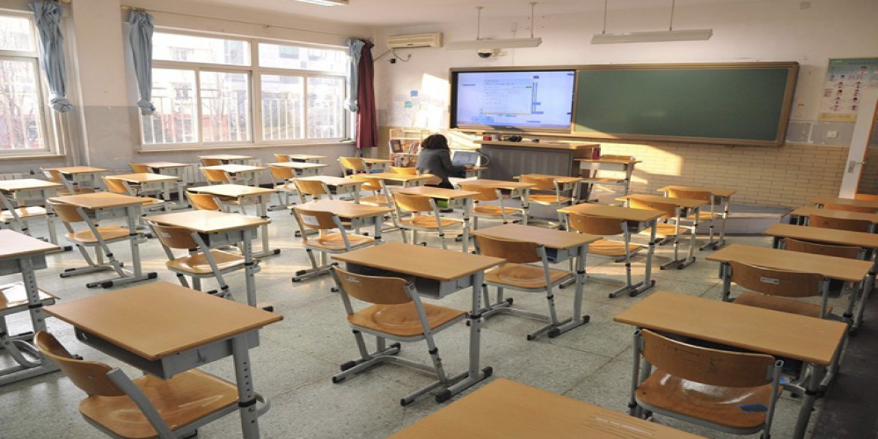 Okulların haftada 4 güne inmesi gündemde!