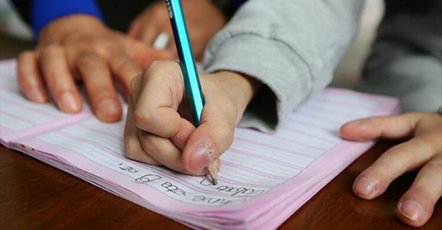 MEB Telafi Eğitiminde Devamsızlık Şartı Var mı, İsteğe Bağlı mı?