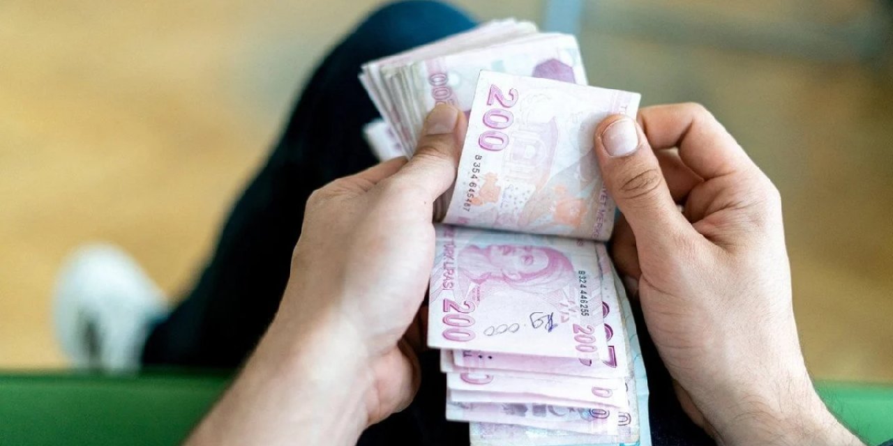 Nisan ayında EYT'lilere tam 4 ödeme yapılacak!