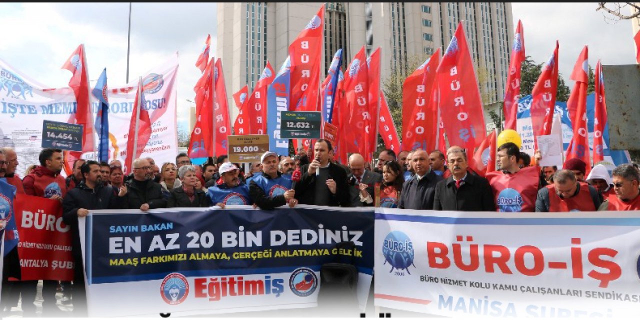 Eğitim İş, Çalışma Bakanlığının önünde: ''Bizler 20 bin lirayı ancak 2 ayda alıyoruz''