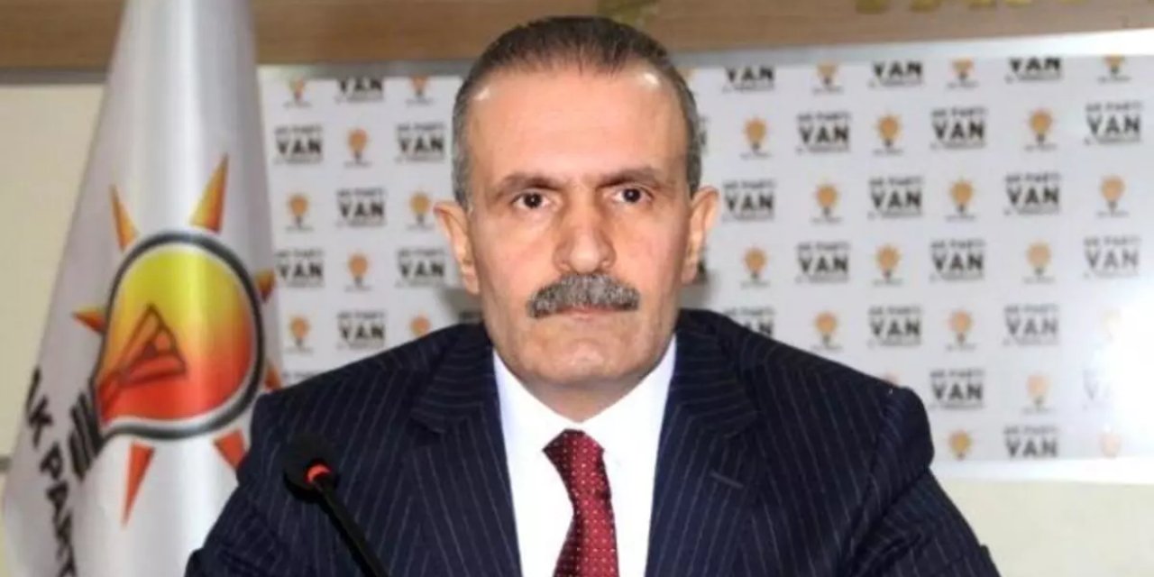 Öğretmenlere büyük desteği olan Burhan Kayatürk Van'da 1. sıra milletvekili adayı oldu