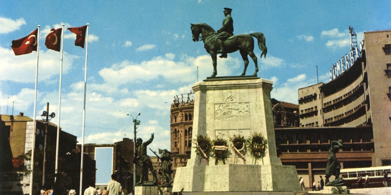 Öğretmenler Ankara'da basın açıklaması gerçekleştirdi