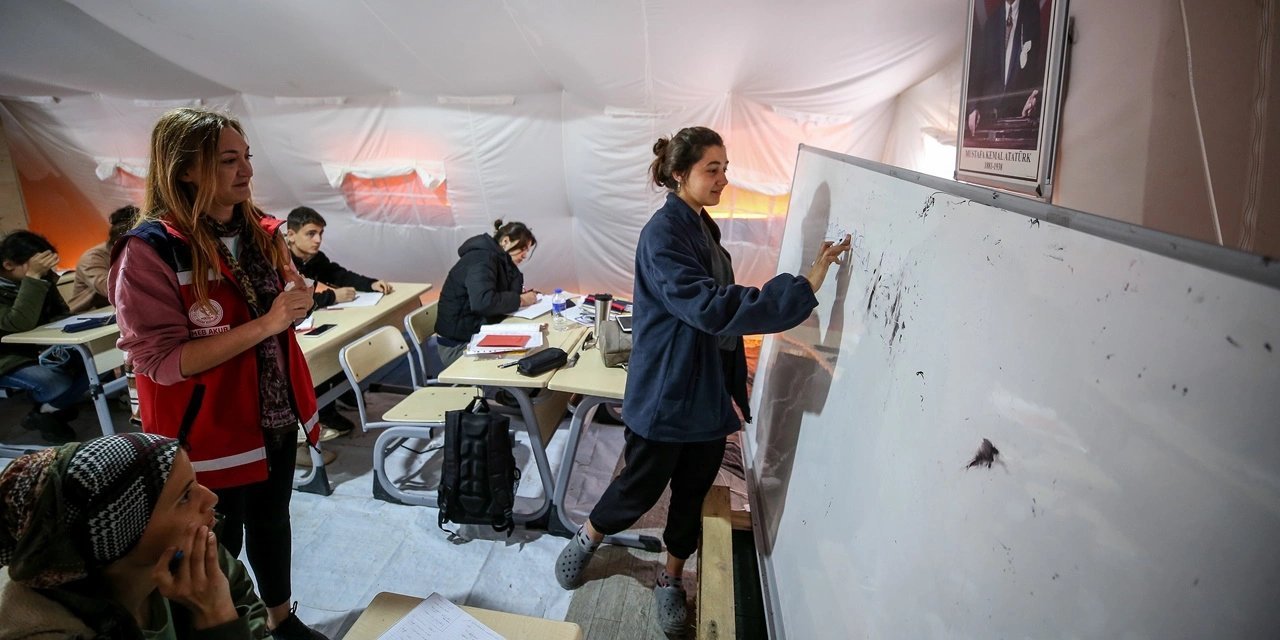 Öğretmenlere ‘dön’ talimatı