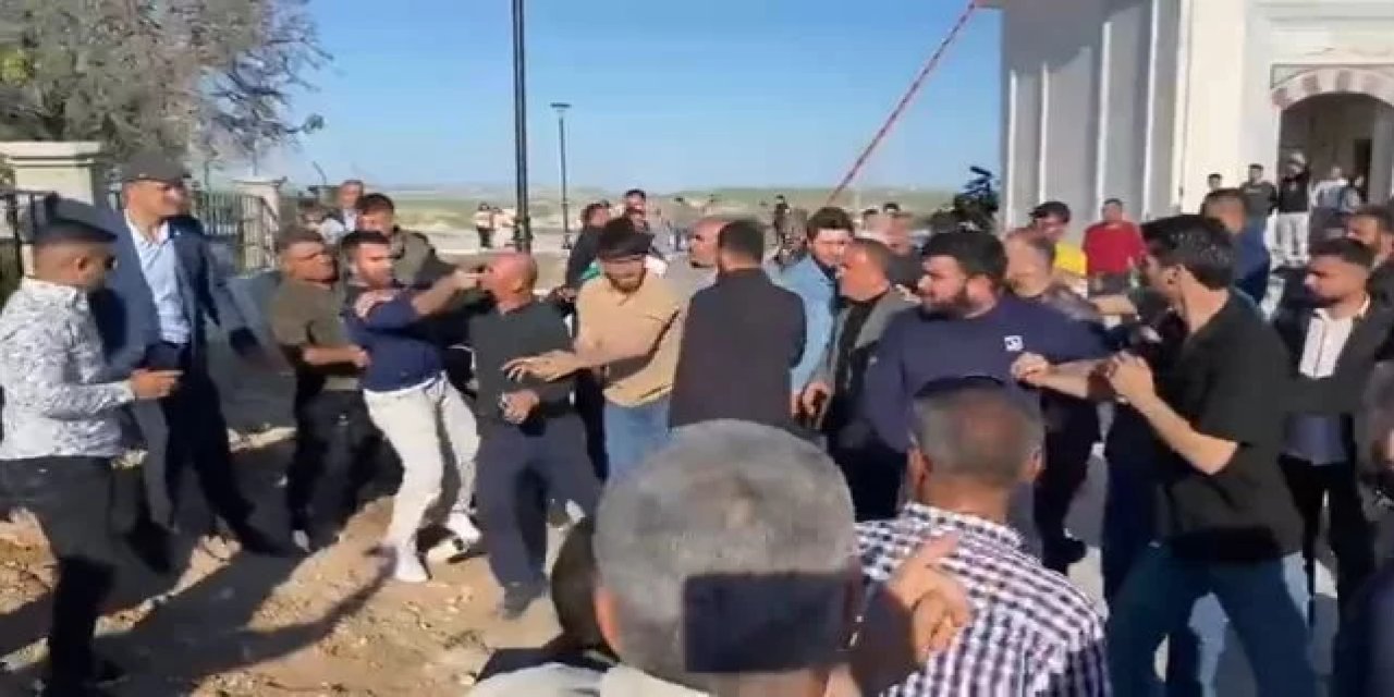 Kemal Kılıçdaroğlu'na Adıyamanda ikinci saldırı! Korumalarına saldırdılar..