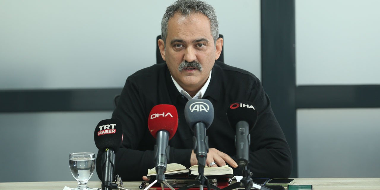 Mahmut Özer: 45 bin atamanın yüzde 50'si deprem bölgesine yapılacak