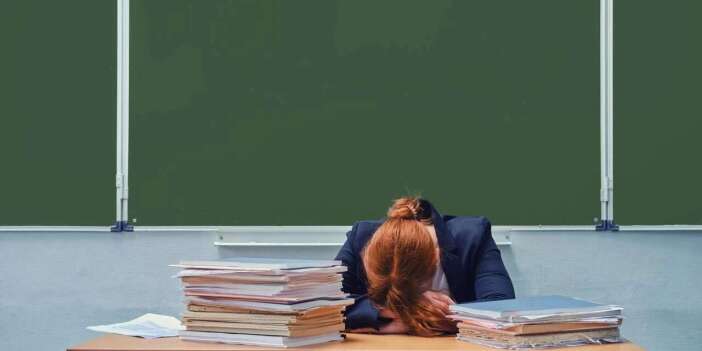 Öğretmenlere "E-Okul" Şoku: Tüm Notlar Silinebilir!